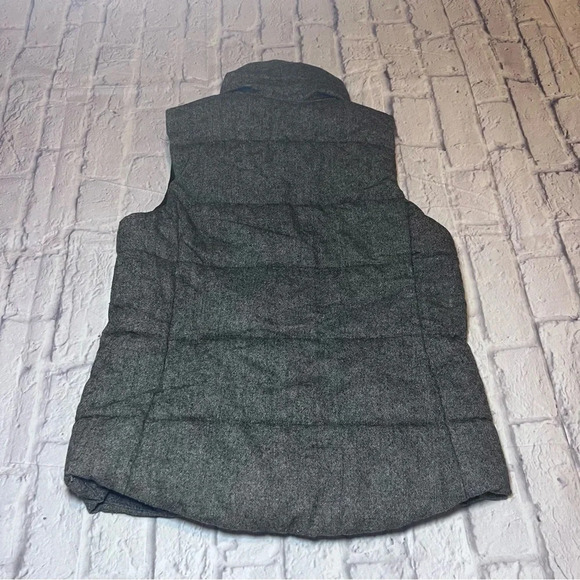 Old Navy Puffer Vest Quilted Sleeveless Jacket Gray Herringbone Size M - Picture 7 of 7